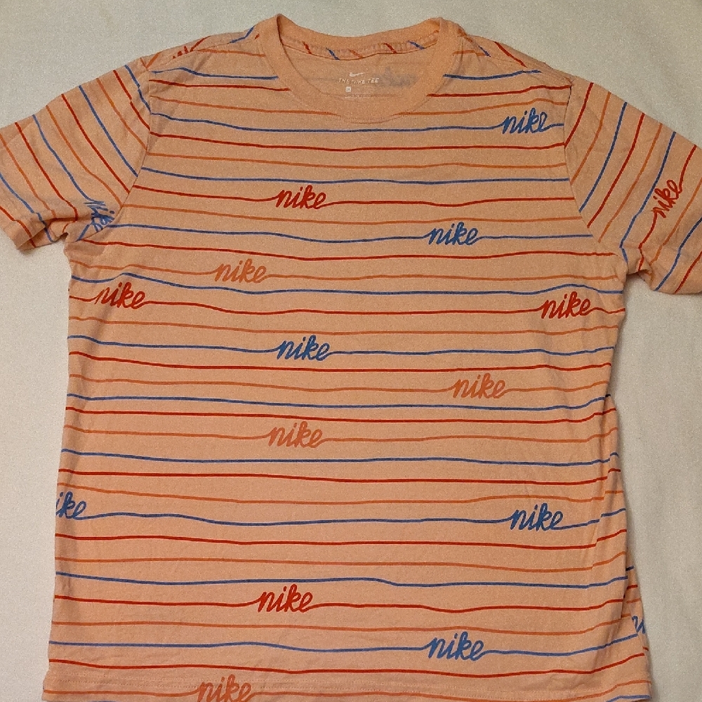 Nike Pink All Over Print Tee with Red & Blue Stripes EUC Size XL Girls